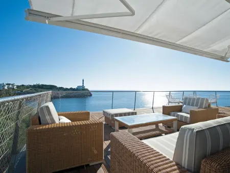 Majestätische Villa mit 5 Schlafzimmern und Pool direkt am Meer - Photo 44