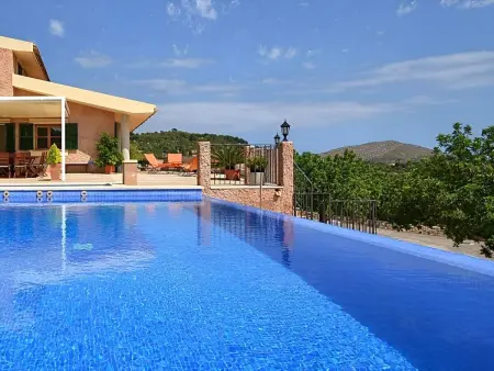 Schöne Finca mit Aussicht, Pool und Jacuzzi, Maison 7 personnes à Son Gall Vell - Photo 14