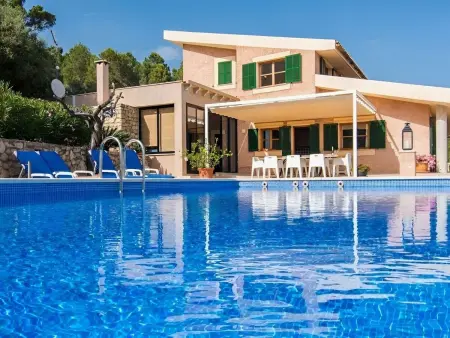 Schöne Finca mit Aussicht, Pool und Jacuzzi, Maison 7 personnes à Son Gall Vell - Photo 19