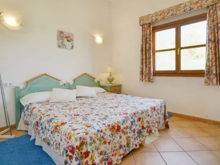Schöne Finca mit Aussicht, Pool und Jacuzzi, Maison 7 personnes à Son Gall Vell - Photo 27