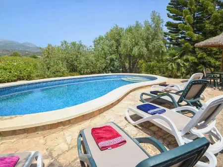 Villa mit Garten, Grill und Terrasse, Maison 6 personnes à Inca - Photo 10