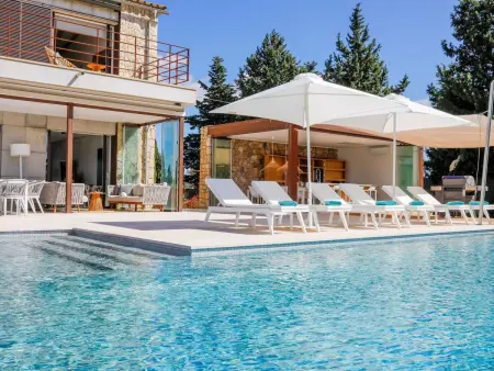 Luxuriöse Villa mit beheiztem Pool für 8 Persone - Photo 1