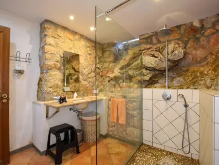 Beeindruckende Finca mit Pool und Klimatisierung - Photo 29