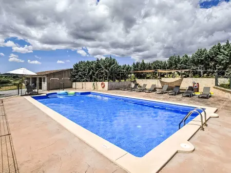 Finca mit großem eingezäunten Pool und Klimaanlage. - Photo 8