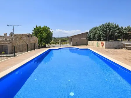Finca mit großem eingezäunten Pool und Klimaanlage. - Photo 13