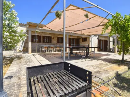 Finca mit großem eingezäunten Pool und Klimaanlage. - Photo 18