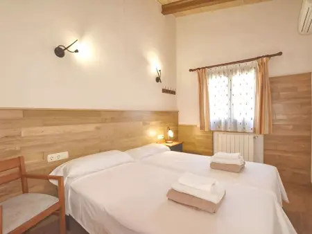 Finca mit großem eingezäunten Pool und Klimaanlage. - Photo 31