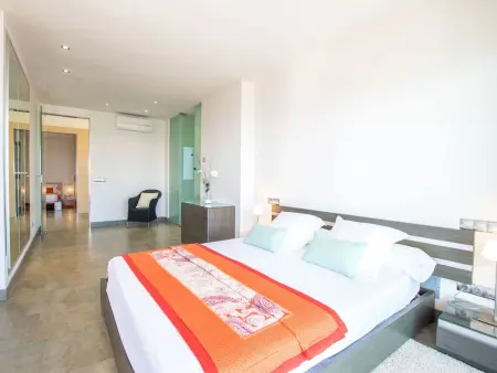 Freistehendes Haus direkt am Meer gelegen, Maison 7 personnes à Son Serra de Marina - Photo 11