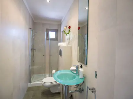 Freistehendes Haus direkt am Meer gelegen, Maison 7 personnes à Son Serra de Marina - Photo 23