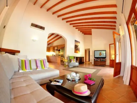 Villa Vista Verde mit Pool und Garten, Maison 6 personnes à Crestatx - Photo 8