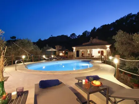 Villa Alordes, ein rustikales Haus mit fantastischer Aussicht - Photo 1