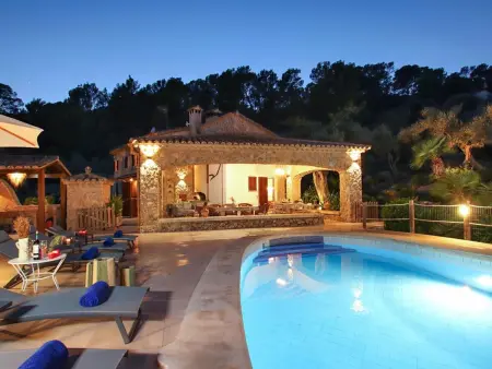 Villa Alordes, ein rustikales Haus mit fantastischer Aussicht - Photo 4
