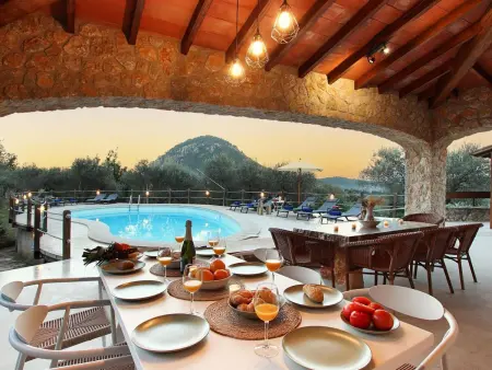 Villa Alordes, ein rustikales Haus mit fantastischer Aussicht - Photo 5