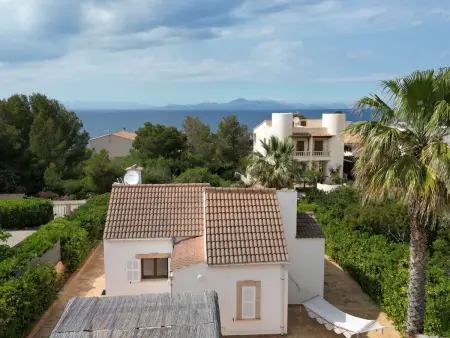 Romantisches Ferienhaus am Meer, Maison 4 personnes à Betlem - Photo 1