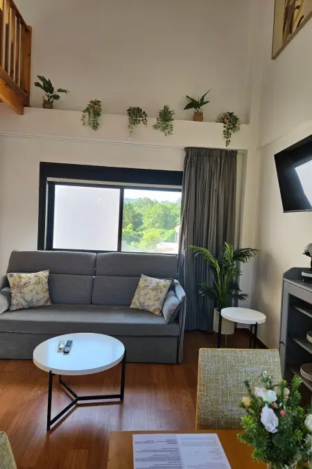 Touristenwohnung Stilvolles Loft, Appartement 4 personnes à Santiago de Compostela - Photo 4