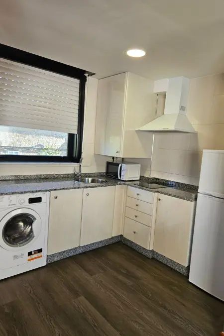 Touristenwohnung Stilvolles Loft, Appartement 4 personnes à Santiago de Compostela - Photo 9