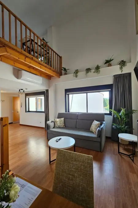 Touristenwohnung Stilvolles Loft, Appartement 4 personnes à Santiago de Compostela - Photo 11