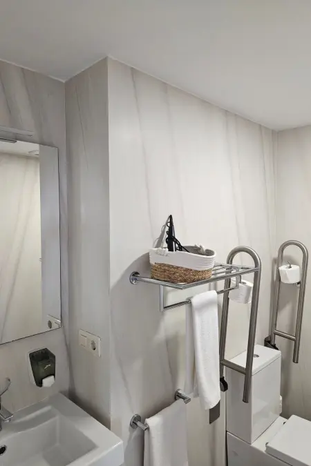 Touristenwohnung Stilvolles Loft, Appartement 4 personnes à Santiago de Compostela - Photo 14