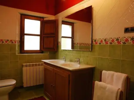 Fachwerkhaus mit Garten, Maison 6 personnes à Selaya - Photo 16