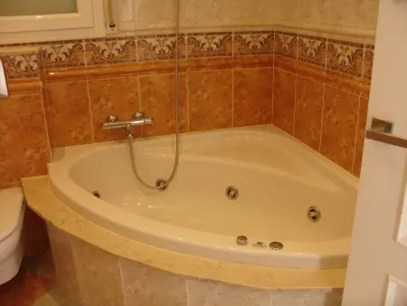Gemütliches Ferienhaus mit Pool und Meerblick, Maison 5 personnes à Sta Cristina d'Aro - Photo 15