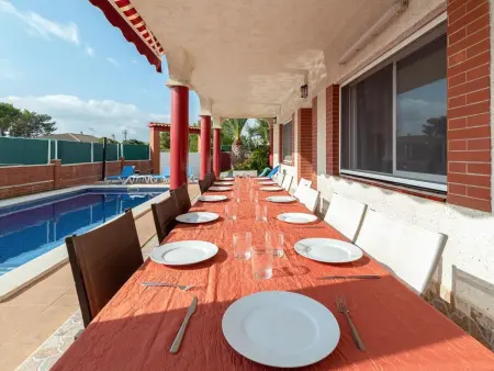 Chalet 'Vista Cunit' mit privatem Pool, Maison 14 personnes à Cubelles - Photo 5