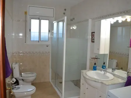 Chalet 'Vista Cunit' mit privatem Pool, Maison 14 personnes à Cubelles - Photo 21
