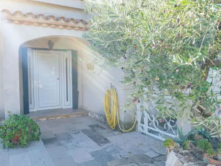 Imposante Ferienvilla mit großem Pool, Maison 6 personnes à L'Ampolla - Photo 2