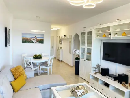 Sophie mit gemeinschaftlichem Pool, Appartement 4 personnes à Bolnuevo - Photo 2
