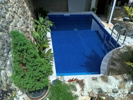 Haus für zwei Personen mit privatem Pool in den Bergen. - Photo 20