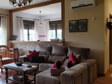 mit privatem Pool, Maison 6 personnes à Navas de Estena - Photo 7