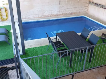 mit privatem Pool, Maison 6 personnes à Navas de Estena - Photo 25