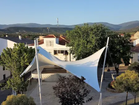 mit privatem Pool, Maison 6 personnes à Navas de Estena - Photo 44