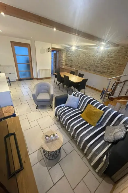 Stadthaus mit eigenem Garten und Grill, Maison 5 personnes à Tourlaville - Photo 2