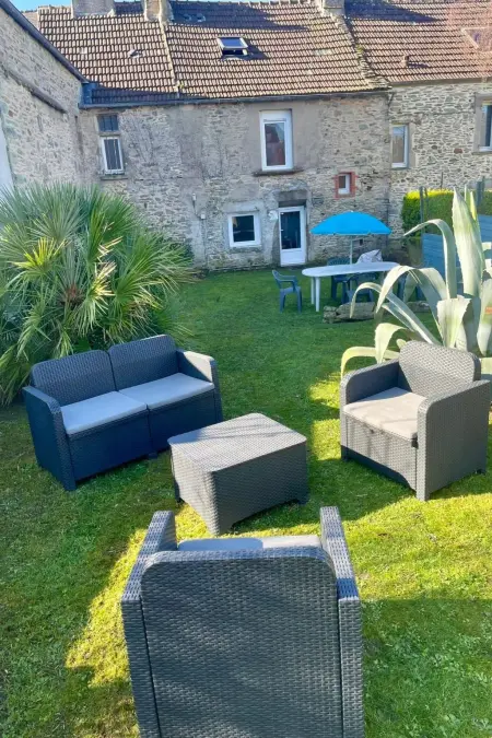 Stadthaus mit eigenem Garten und Grill, Maison 5 personnes à Tourlaville - Photo 27
