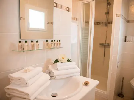 Acacia  mit eigenem Pool, Maison 6 personnes à Chateau d'Olonne - Photo 8