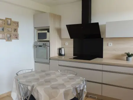 Haus mit Garten und herrlichem Meerblick, Maison 8 personnes à Crozon Morgat - Photo 6