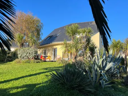 Prächtige Villa mit exotischem Garten, Strand 200m entfernt - Photo 31
