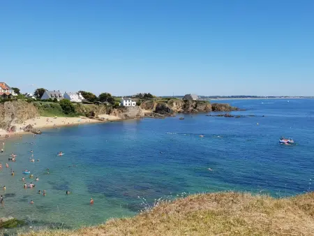 Prächtige Villa mit exotischem Garten, Strand 200m entfernt - Photo 37