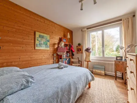 Großes Familienhaus mit schön angelegtem Garten - Photo 10