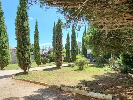 8-Zimmer-Schloss mit Pool und eigenem Park, Maison 15 personnes à Marennes - Photo 2