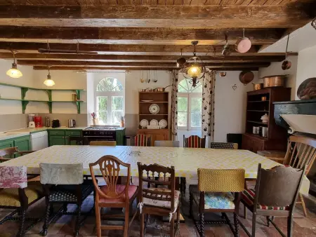 8-Zimmer-Schloss mit Pool und eigenem Park, Maison 15 personnes à Marennes - Photo 22