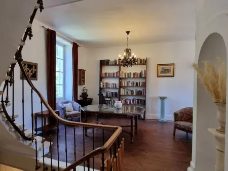 8-Zimmer-Schloss mit Pool und eigenem Park, Maison 15 personnes à Marennes - Photo 26