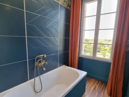 8-Zimmer-Schloss mit Pool und eigenem Park, Maison 15 personnes à Marennes - Photo 45