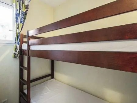 Schönes Appartment in ruhiger Lage in einer baumbestandenen Residenz mit beheiz - Photo 9