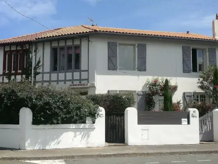 Sehr Schone Typisch Baskische, Appartement 2 personnes à Biarritz - Photo 2