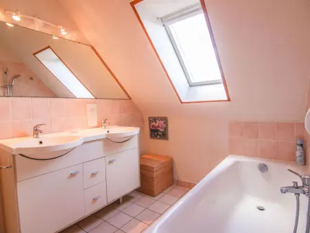 8 bis 10 pers. Strände , GR zu Fuß, Maison 8 personnes à Cancale - Photo 10