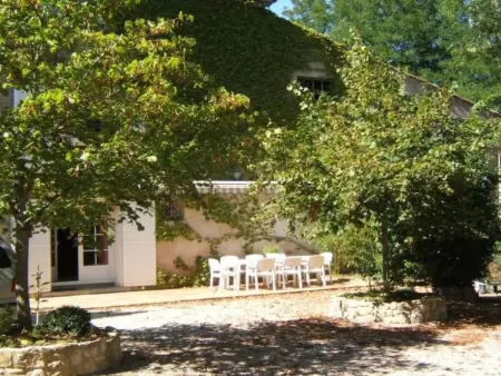Gite 4 bis 10 Personen, Appartement 10 personnes à Labruguière - Photo 2