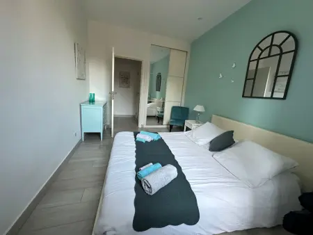 Clovis - Sehr schönes, gemütliches Apartment mit privater Garage - Photo 1
