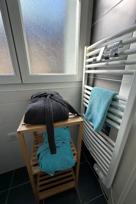 Clovis - Sehr schönes, gemütliches Apartment mit privater Garage - Photo 13