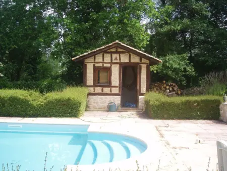 Der Pavillon - im Park des Schlosses Lescaut, Maison 7 personnes à Montignac de Lauzun - Photo 4